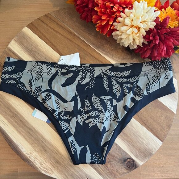 prAna Womens Upswell Swimsuit Bottom LARGE IN Seaside UPF 50+ - Picture 2 of 4